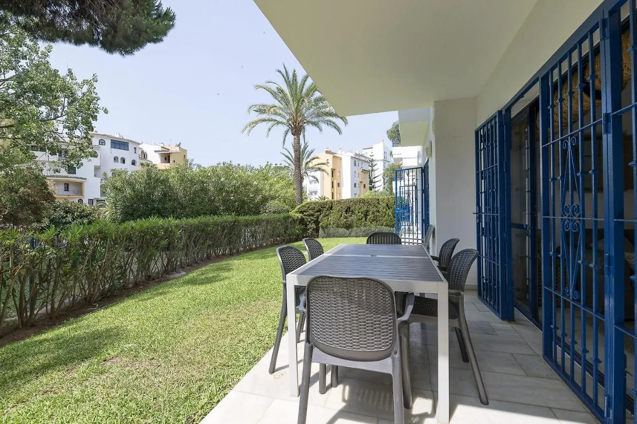 Chalet Villas Del Puerto Cabopino Marbella