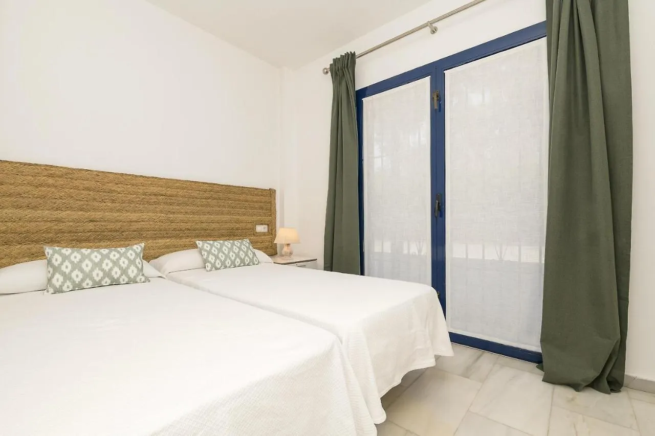 Villas Del Puerto Cabopino Marbella