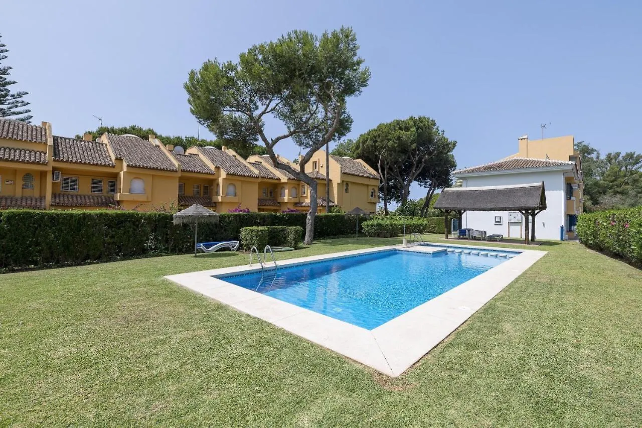 Chalet Villas Del Puerto Cabopino Marbella Spain