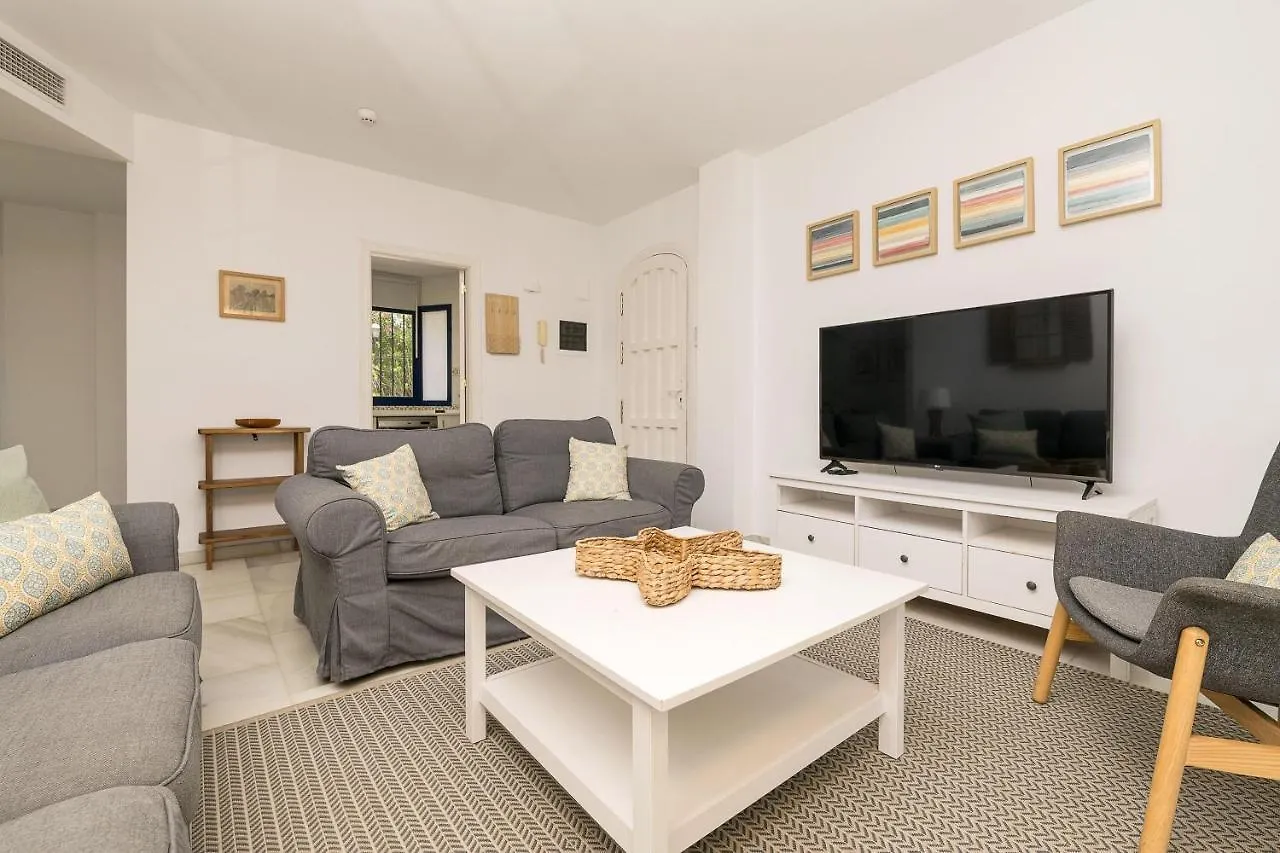 Villas Del Puerto Cabopino Marbella Chalet