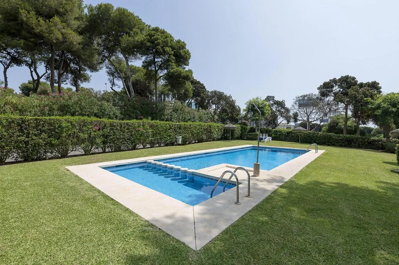 Chalet Villas Del Puerto Cabopino Marbella