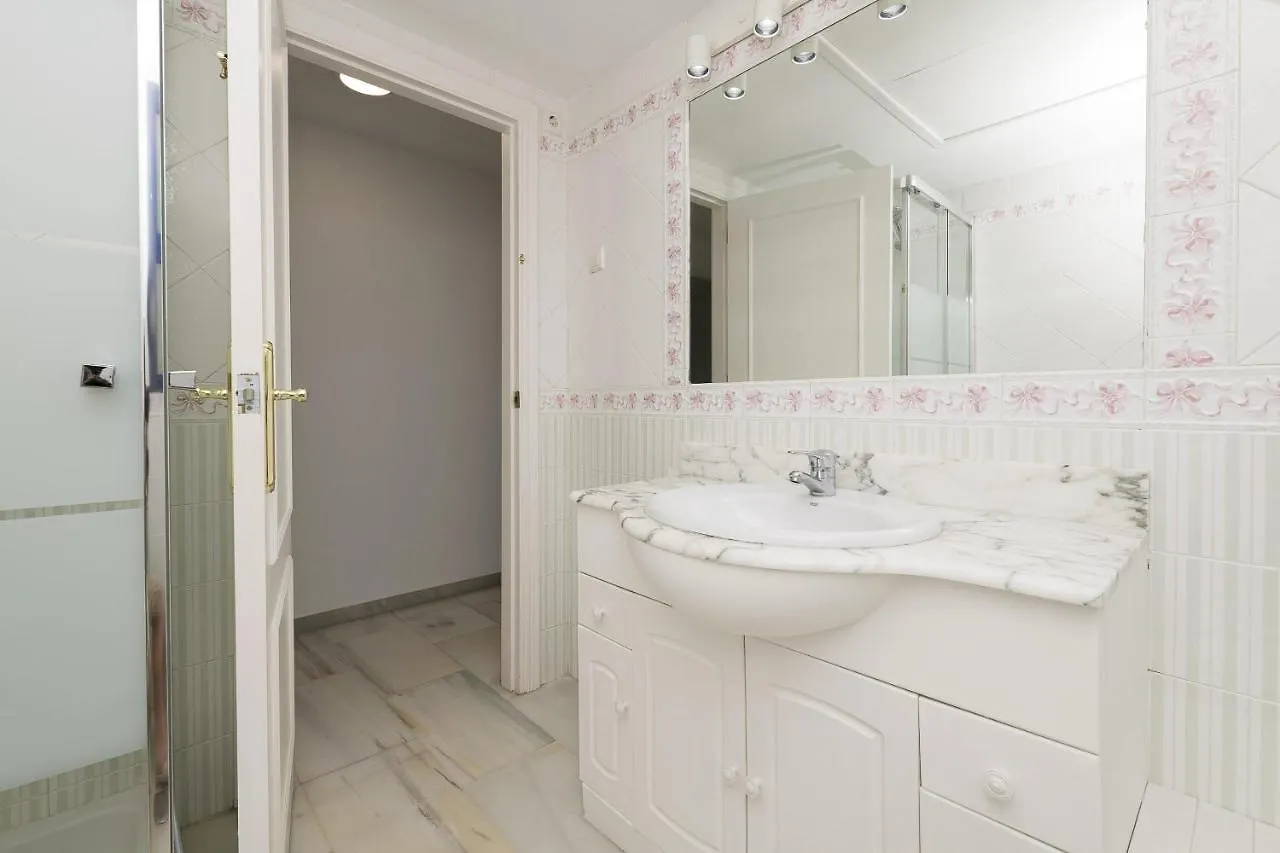 Villas Del Puerto Cabopino Marbella Chalet