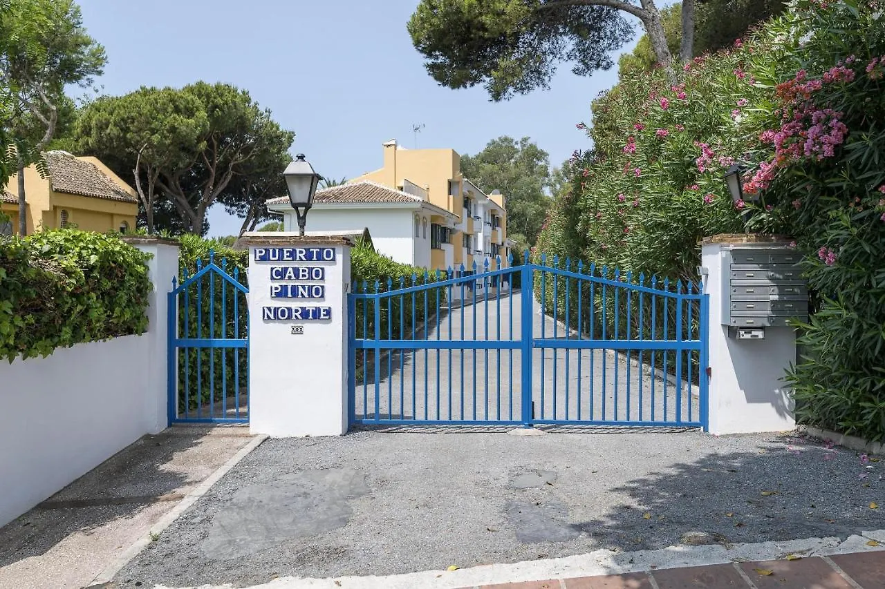 Chalet Villas Del Puerto Cabopino Marbella