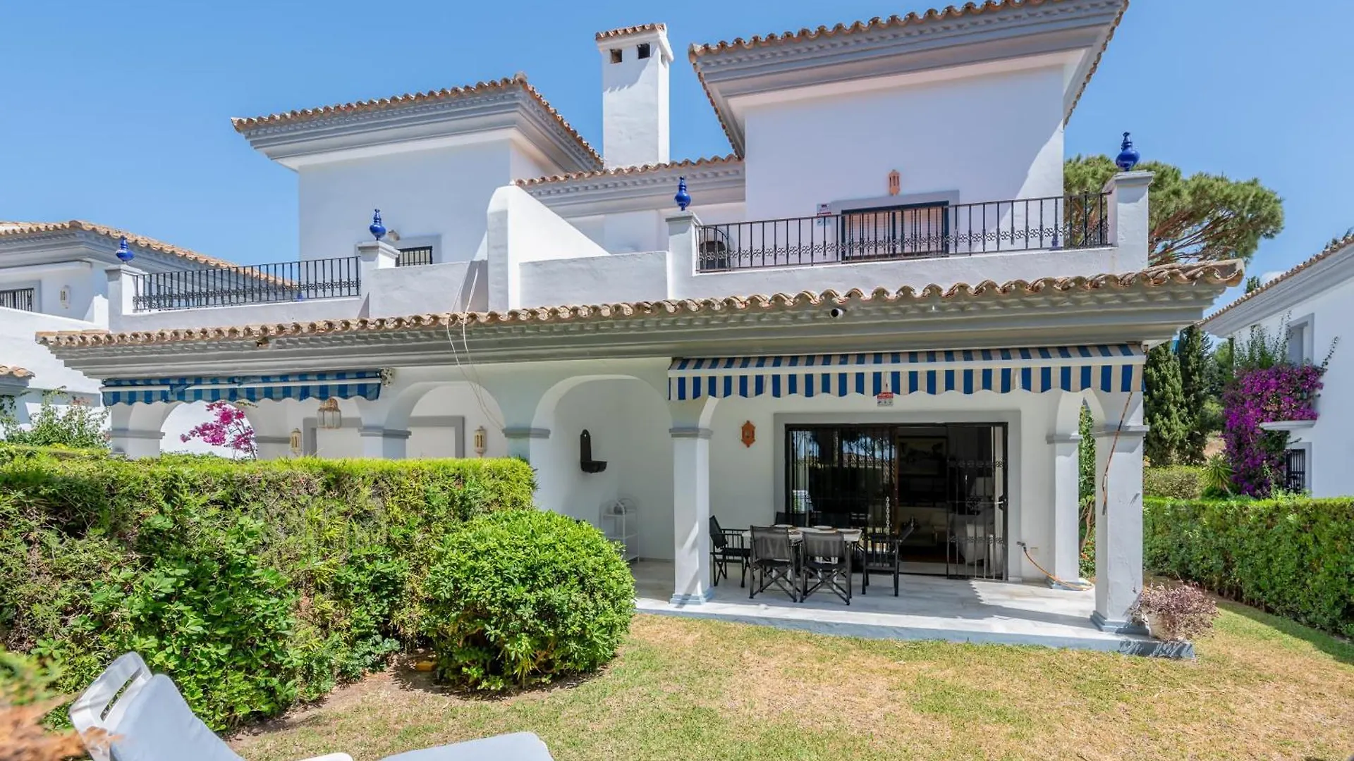 Villas Del Puerto Cabopino Marbella Spain