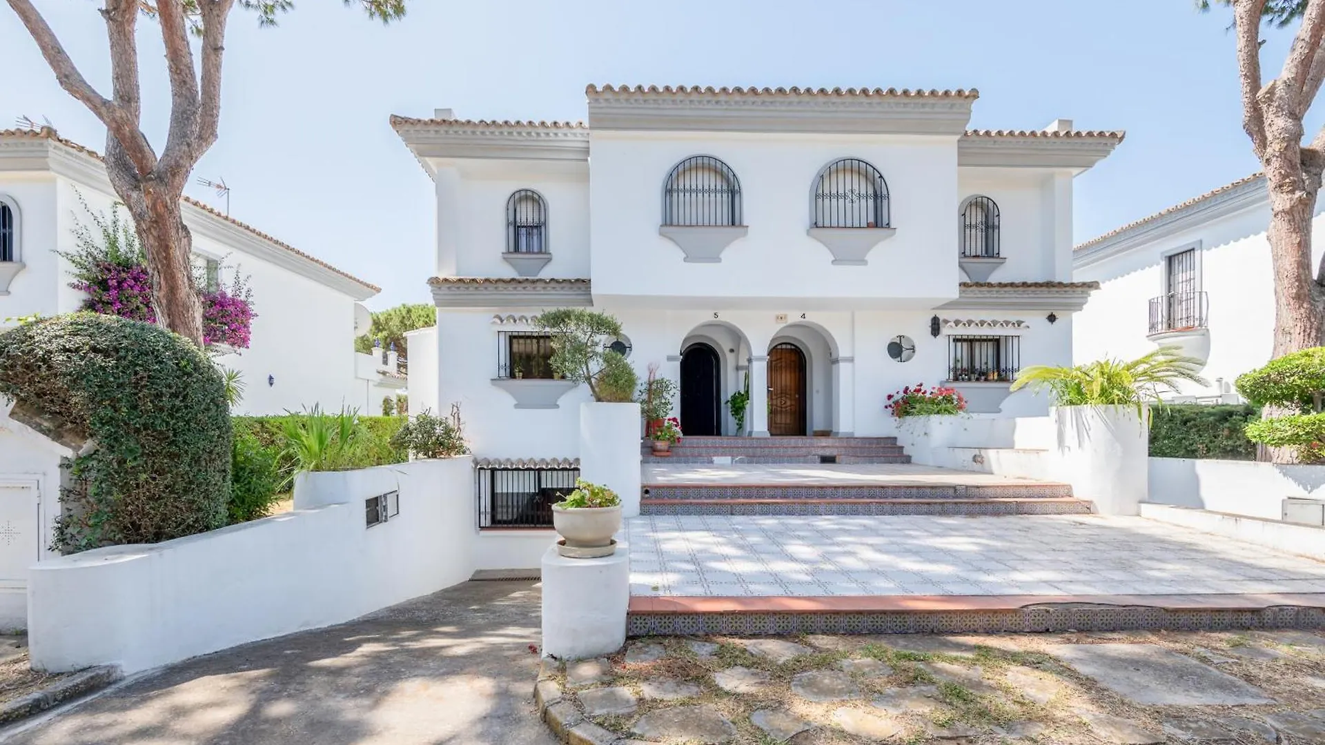 Chalet Villas Del Puerto Cabopino Marbella